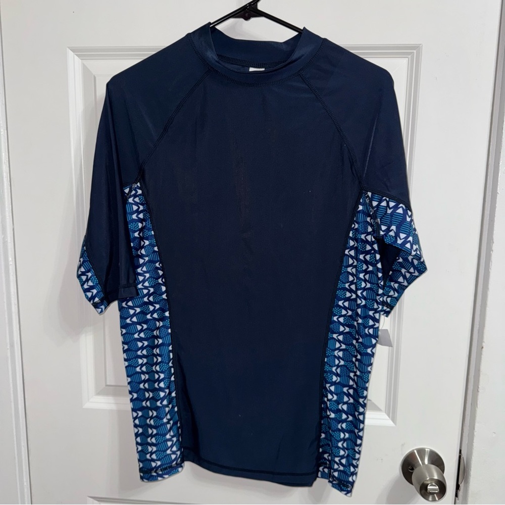 Islander Tshirt